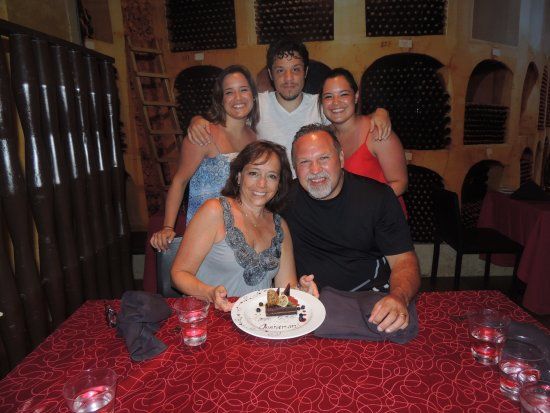 La Bodega Pub Bistro